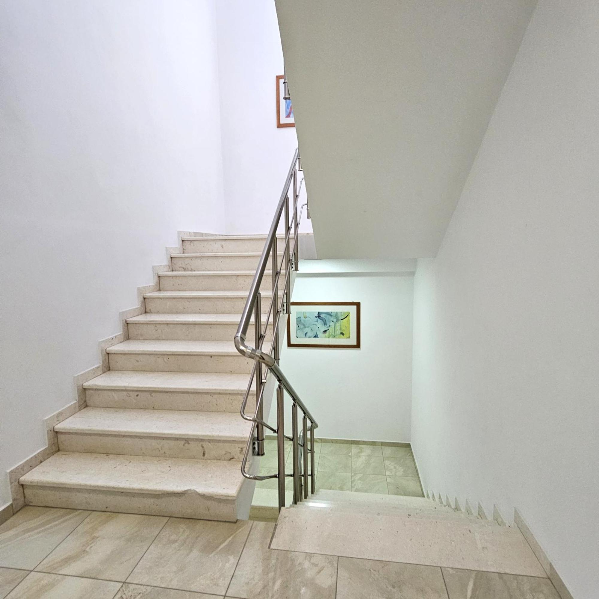 Apartament Vistula Sarandë Buitenkant foto